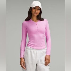 NWT - Lululemon Hold Tight Long Sleeve Henley - sz 8 Dahlia Mauve
